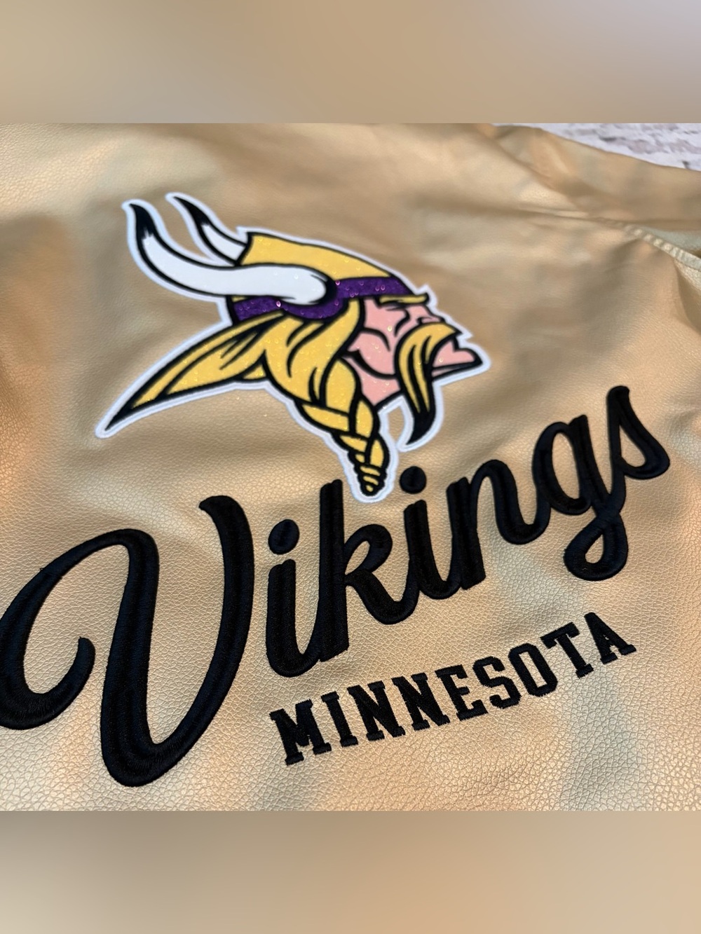 The Wild Collective Minnesota Vikings Faux Leather Bomber Women’s Jacket Sz: S - Picture 8 of 8